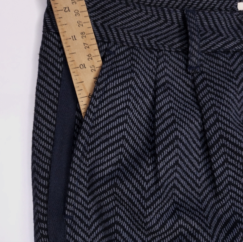 Levi's Herringbone Navy Blue Cropped Pleated Button Cuffed Riding Pants Size 26 - Picture 15 of 16